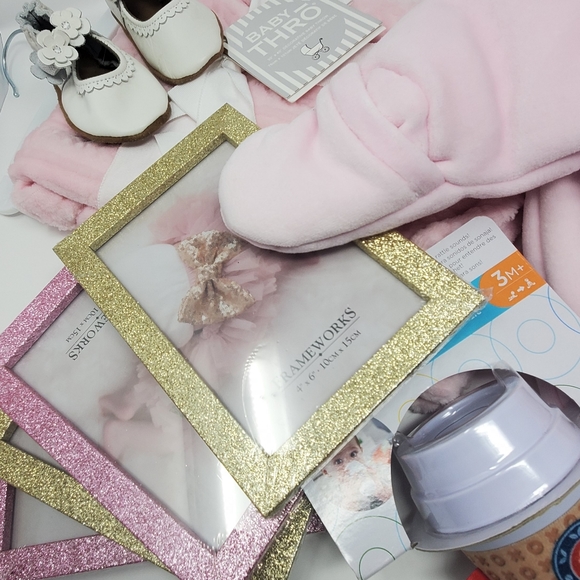 Little girls baby bundle box pink 0-12 months - Picture 4 of 8